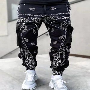 BLACK BANDANNA PRINT PANTS